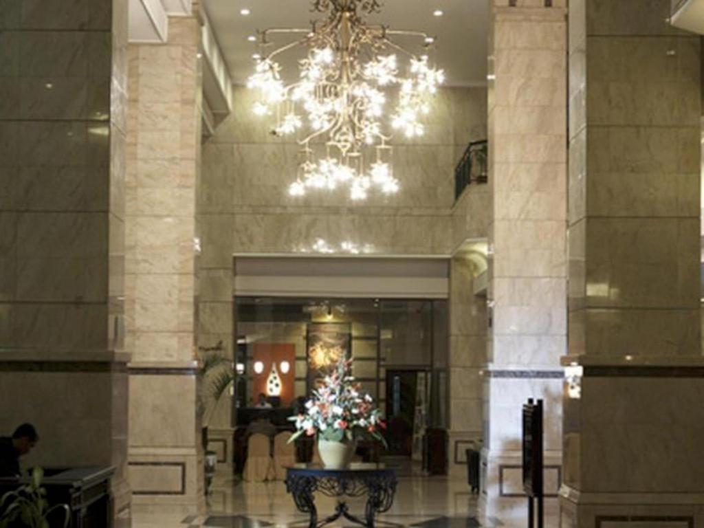 Grand Cempaka Business Hotel Cakarta Dış mekan fotoğraf