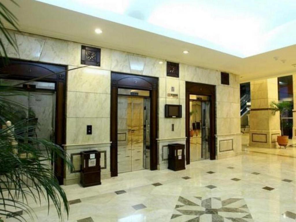 Grand Cempaka Business Hotel Cakarta Dış mekan fotoğraf